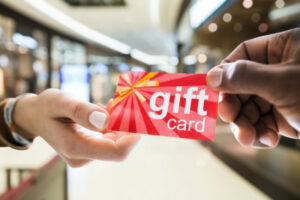 The Pros and Cons of Giving Gift Cards